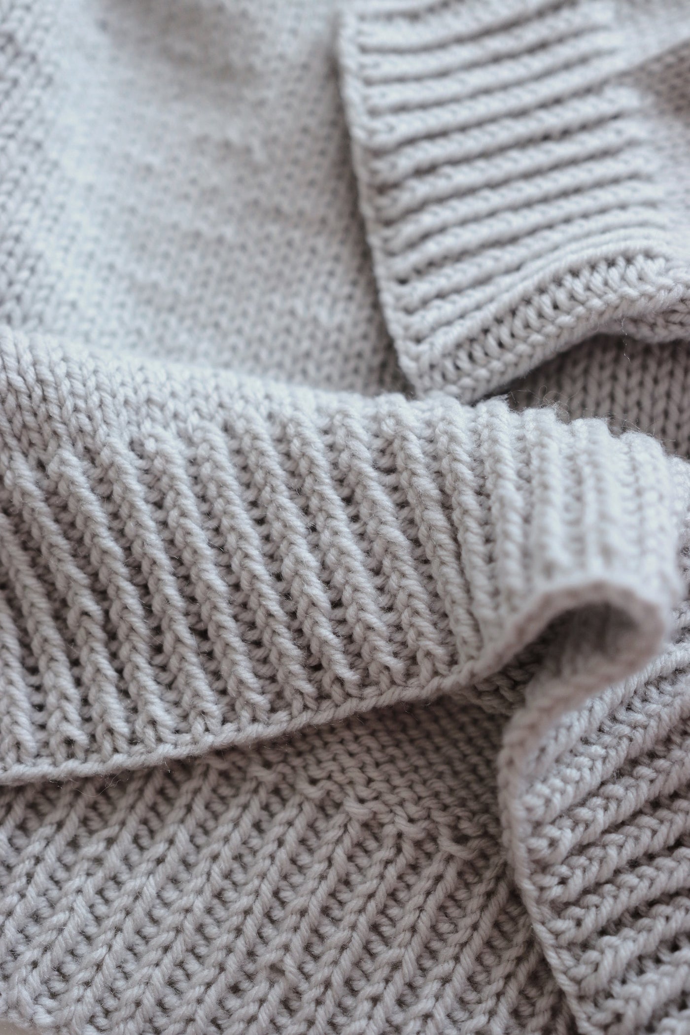 Essential Raglan Sweater Knitting Pattern