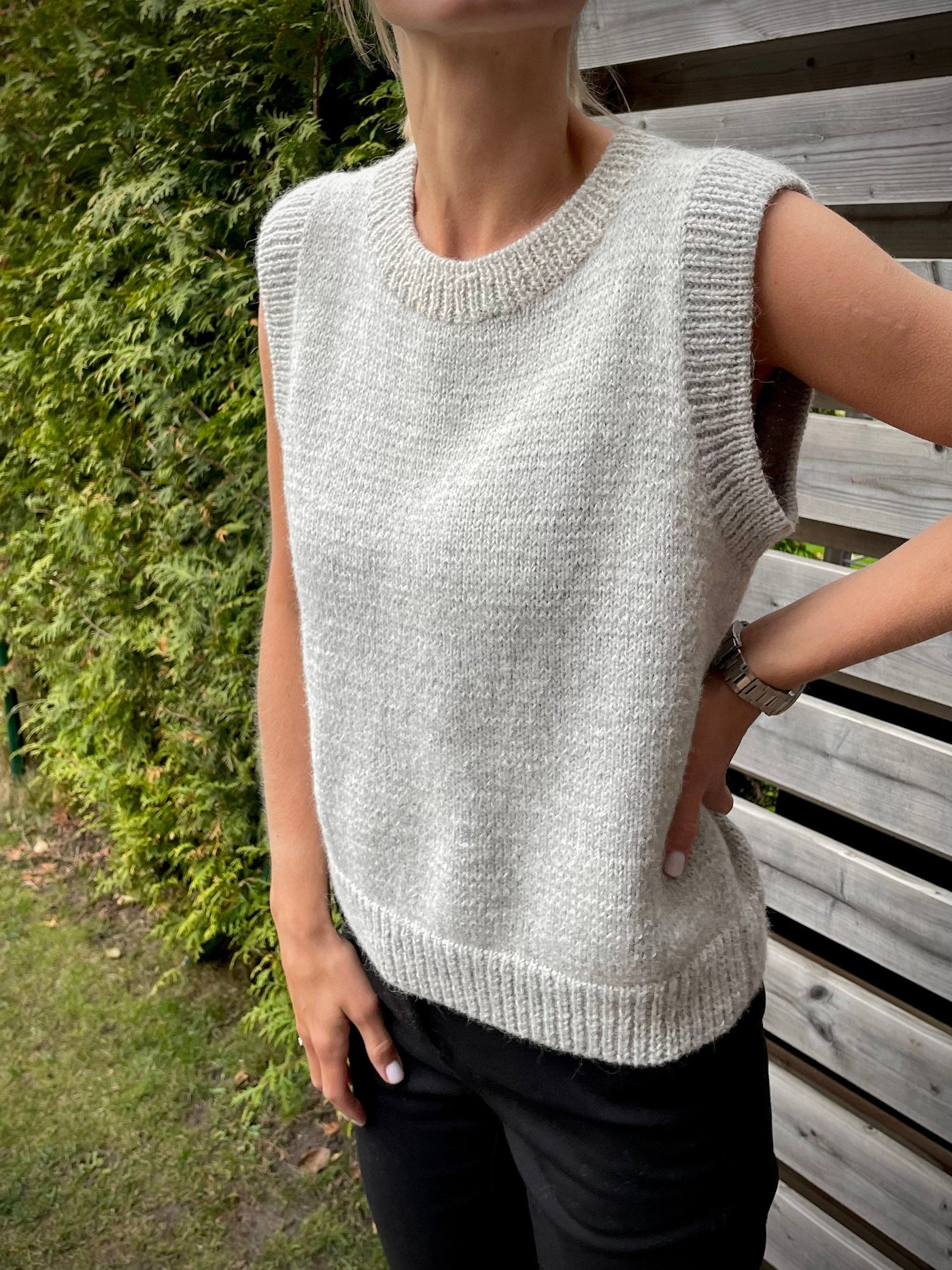 Trendy Vest Top Knitting Pattern