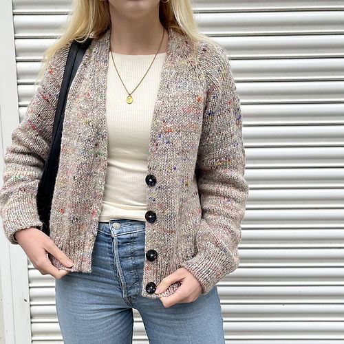 Girl Boss Buttoned Cardigan Knitting Pattern